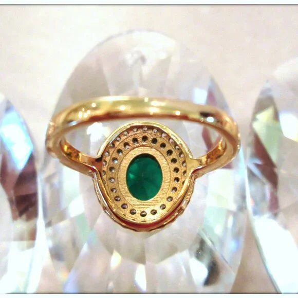 Emerald Ring Green Oval Cut Gem Engagement Halo Ring Moissanite Round size 9